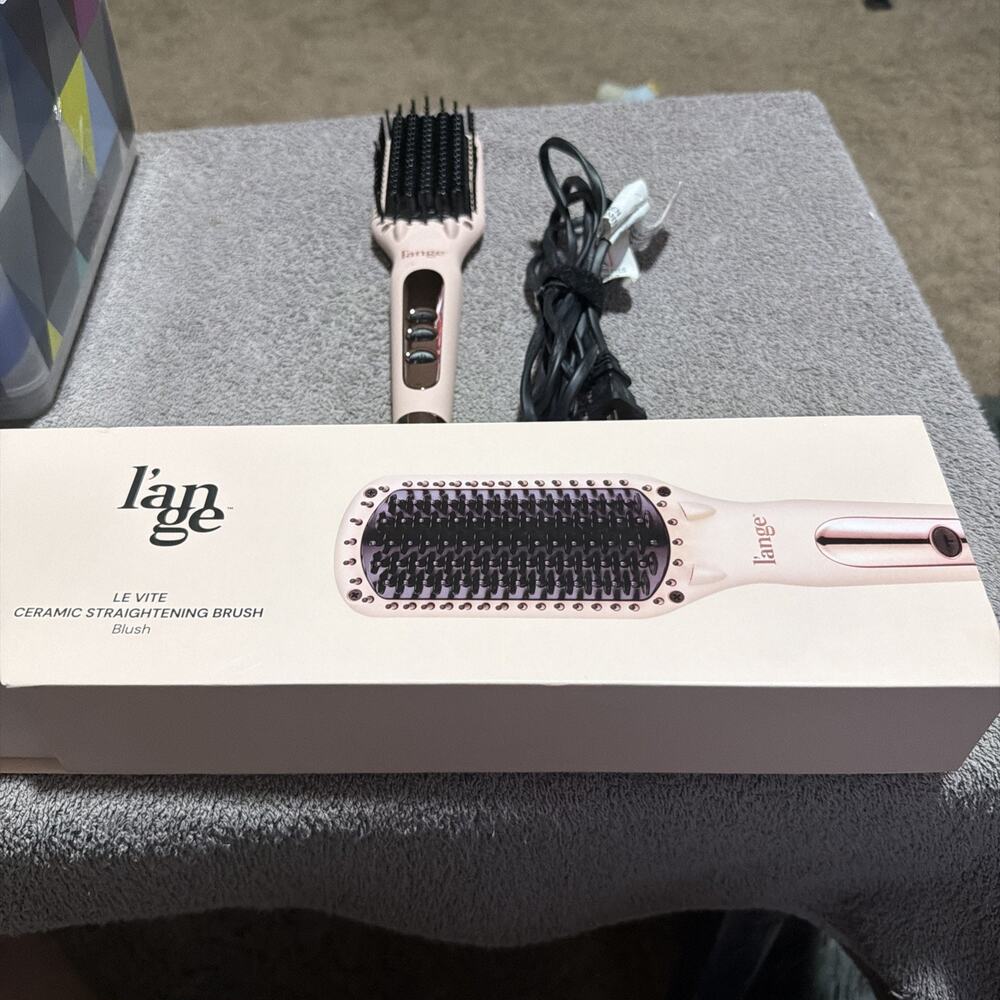 L'ange Hair Le Vite Ceramic Straightening Brush - Blush Pink Used One Time